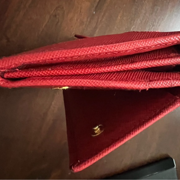 Large Prada Saffiano Leather Wallet - Picture 13 of 15